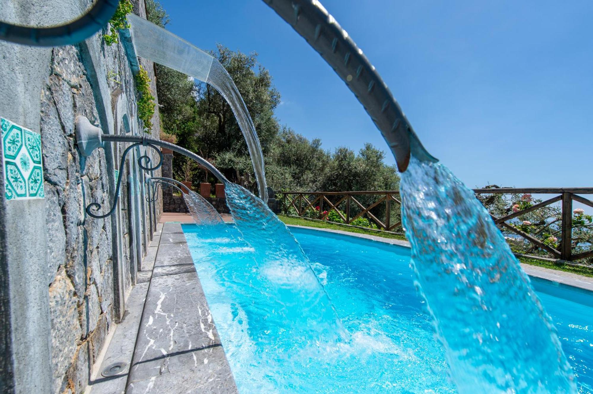 Le Contrade By Sosore Holiday Homes -Amalfi Coast Furore Zimmer foto